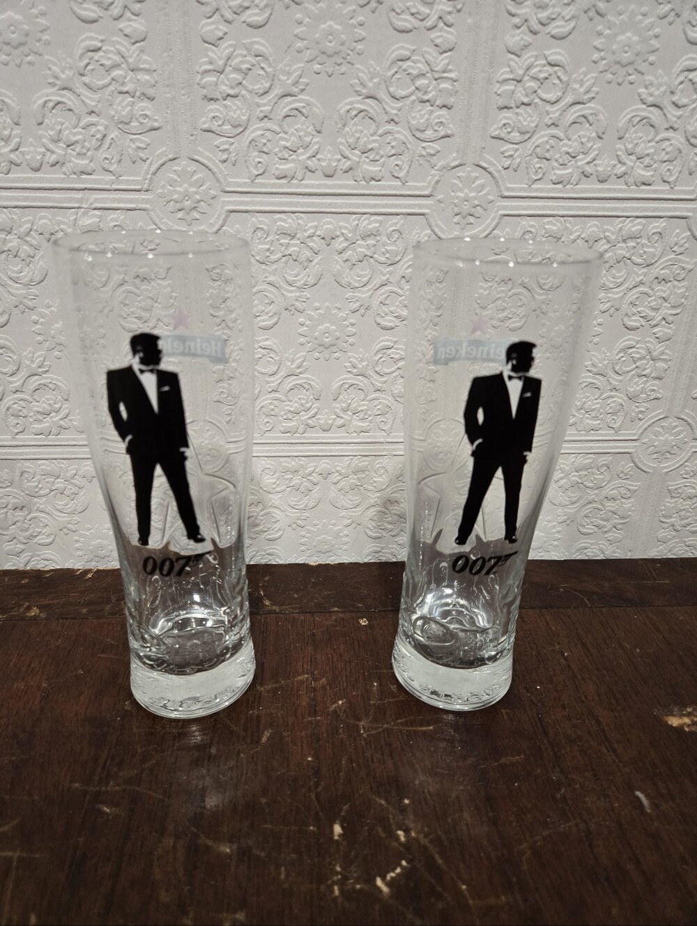 James Bond 007 Heineken Beer Glasses Set of 2 Collector Pint Barware